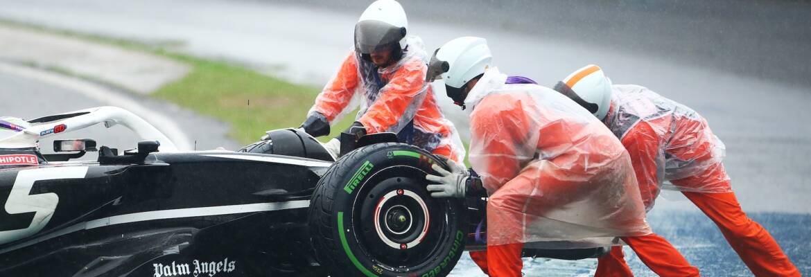 F1: Hulkenberg diz que fiscais o incentivaram a continuar antes da desclassificação em São Paulo