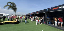 Produtos licenciados da F1 começam a esgotar em Interlagos