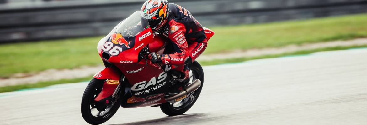 Moto3: Holgado é o mais veloz da sexta em Barcelona; Alonso é 14º