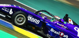 Oakberry Bassani vence corrida 1 da Fórmula 4 com Matheus Comparatto