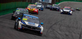 Após descartes, cinco pilotos brigam pelo título do TCR South America