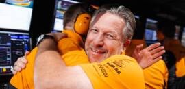 F1: Zak Brown elogia estratégia da McLaren e evita euforia após vitória na Austrália