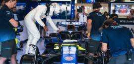 F1: Sainz visita fábrica da Williams e se prepara para 2025