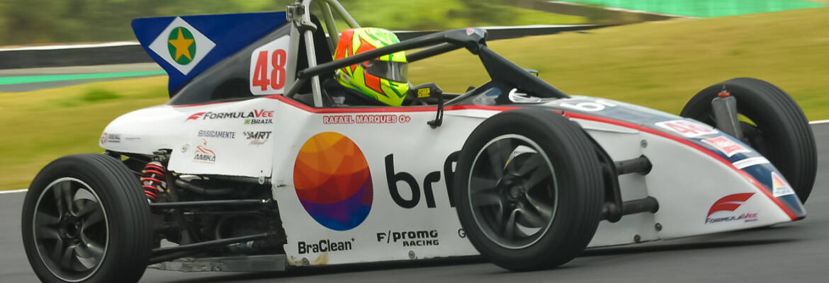 Rafael Marques é campeão da FVee Júnior com vitória por apenas 0s026 em Interlagos
