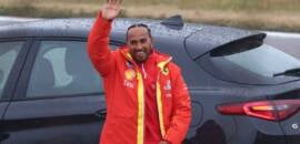 F1: Ferrari mantém otimismo “moderado” sobre Hamilton em 2025