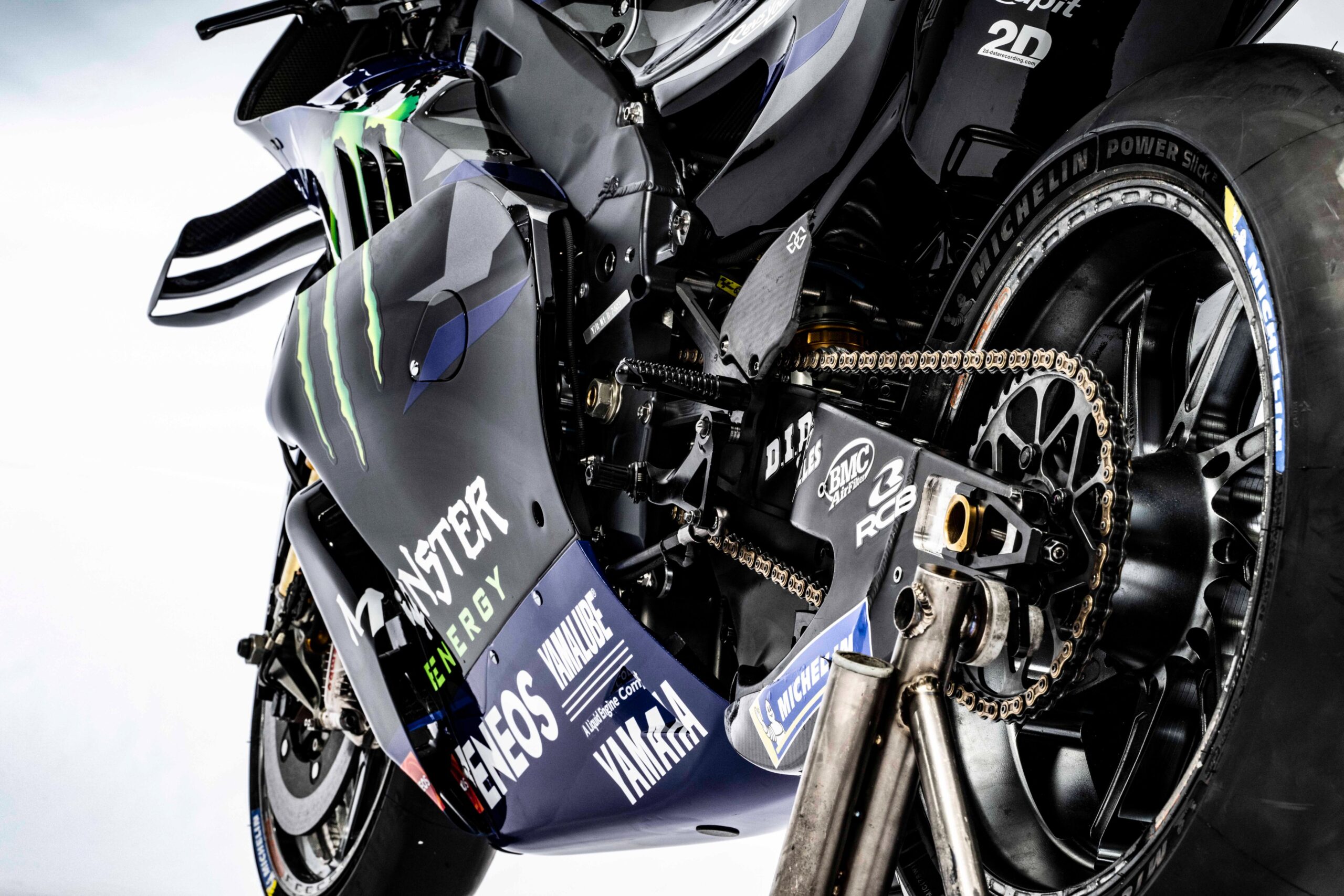 MotoGP: Yamaha mostra pintura para 2025 e anuncia time de Moto2 com Pramac Lançamento Yamaha 2025 - Fabio Quartararo e Alex Rins