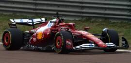 F1: Hamilton afirma que será difícil superar Leclerc na Ferrari