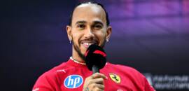 F1: Hamilton revela fato curioso sobre seu cachorro, Roscoe