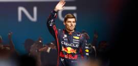 F1: Vaiado em Londres, Verstappen paga preço por erros da FIA, diz jornalista
