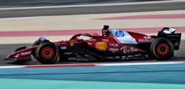 F1: Leclerc lidera última manhã de testes da F1 2025 para a Ferrari