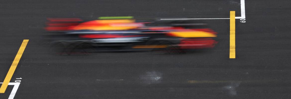 F1: Chandhok fala em falta de preparo da Red Bull com Lawson e compara com Mercedes/Antonelli