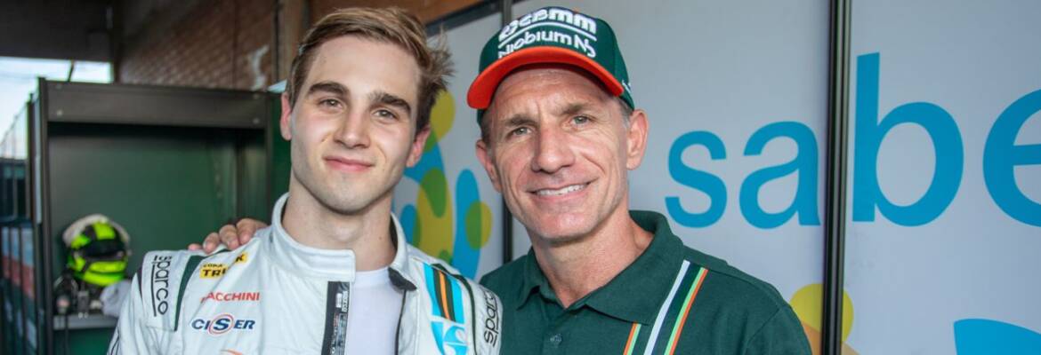 Felipe Giaffone parabeniza filho Nic pela pole e larga na terceira fila da Copa Truck em Campo Grande