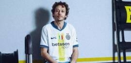Inter de Milão lança camiseta especial celebrando 46 anos de Valentino Rossi
