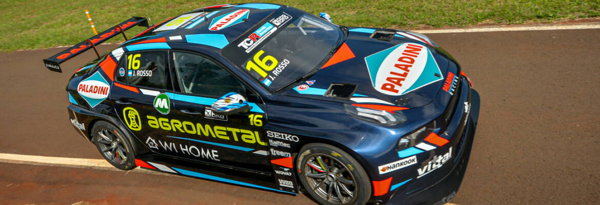 TCR South America: Rosso ultrapassa na última volta e vence Corrida 2 agitada em Oberá
