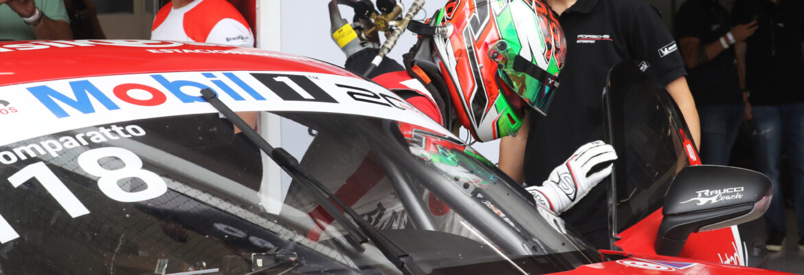 Comparatto conquista o terceiro lugar na primeira prova da Porsche Carrera Cup em Interlagos