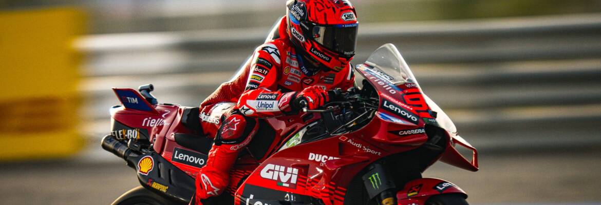 MotoGP: Márquez aproveita vácuo de Morbidelli e crava pole no Catar