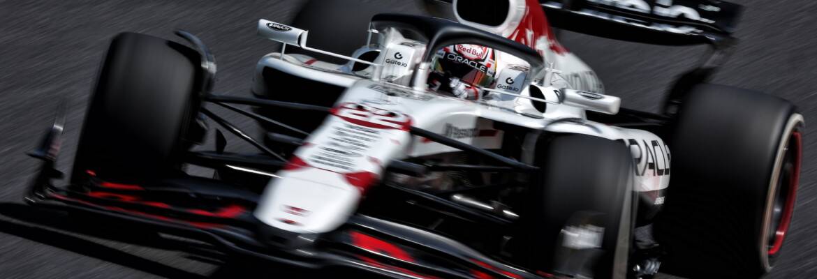 F1: Tsunoda diz estar satisfeito com ritmo, mas lamenta P15 no Japão