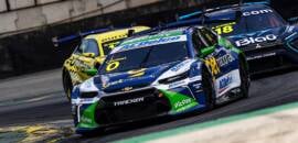 Cacá Bueno alcança vice-liderança na abertura da Stock Car, mas quebra de motor impede pódio em Interlagos