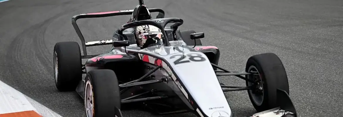 F1 Academy: Pin e Weug lideram treinos livres do GP de Miami