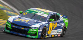 NASCAR Brasil: Cacá Bueno escala pelotão e garante oitava posição em Interlagos