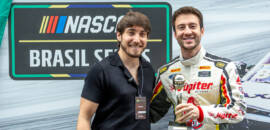 Gabriel Casagrande recebe Capacete de Ouro por títulos na NASCAR Brasil e na Stock Car