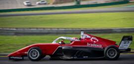F4 Brasil: Heitor Dall’Agnol escala pelotão e completa etapa de Interlagos com segundo lugar