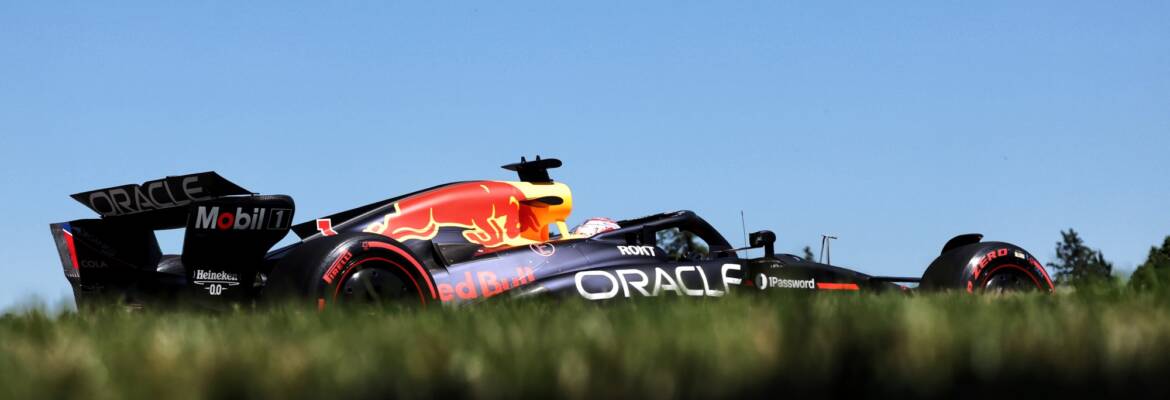 F1: Atrito entre Verstappen e Russell gera brincadeiras nas redes sociais