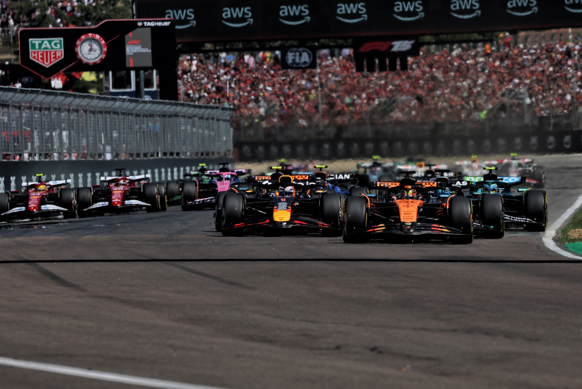 F1: Caterham pode retornar à categoria em 2027, com apoio de investidor kuwaitiano Largada, F1 2025, Fórmula 1, GP da Emília-Romanha, Ímola, Imola