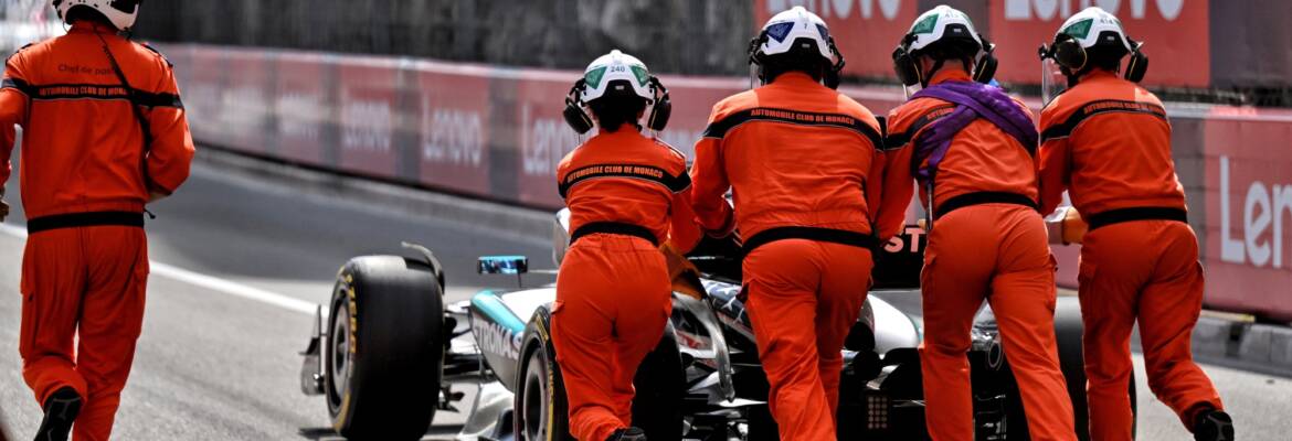 F1: “Agora foi tudo por água abaixo”, disse Russell frustrado com problema no W16