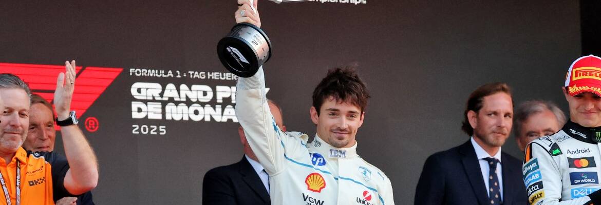 F1: Leclerc passa Alonso em lista de pilotos com mais pódios pela Ferrari