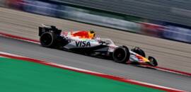 F1: Racing Bulls vê progresso em Barcelona com seus dois pilotos