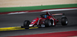 Alexander Jacoby acelera em Paul Ricard pela F4 Espanhola
