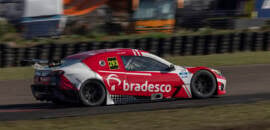 Léo Reis vence entre os Rookies e vai ao pódio com terceiro lugar na Stock Light no Velopark