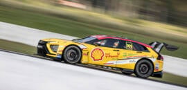 Car Racing enfrenta domingo de desafios, mas segue no top-3 da Stock Car