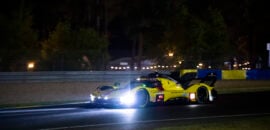 Ferrari número 83 da AF Corse lidera em as 24 Horas de Le Mans após oito horas de corrida