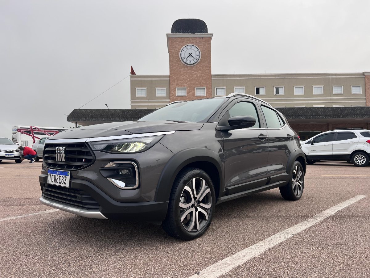 Fiat Pulse híbrido 2025: guiamos por mais de 1.000 km e conforto surpreende