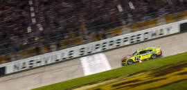 NASCAR: Blaney impede aproximação de Hocevar, vence em Nashville e se garante nos playoffs