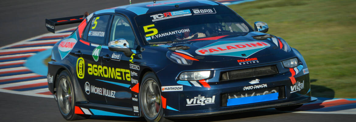 TCR South America: Yannantuoni fatura vitória na última volta da Corrida 2 em Río Hondo