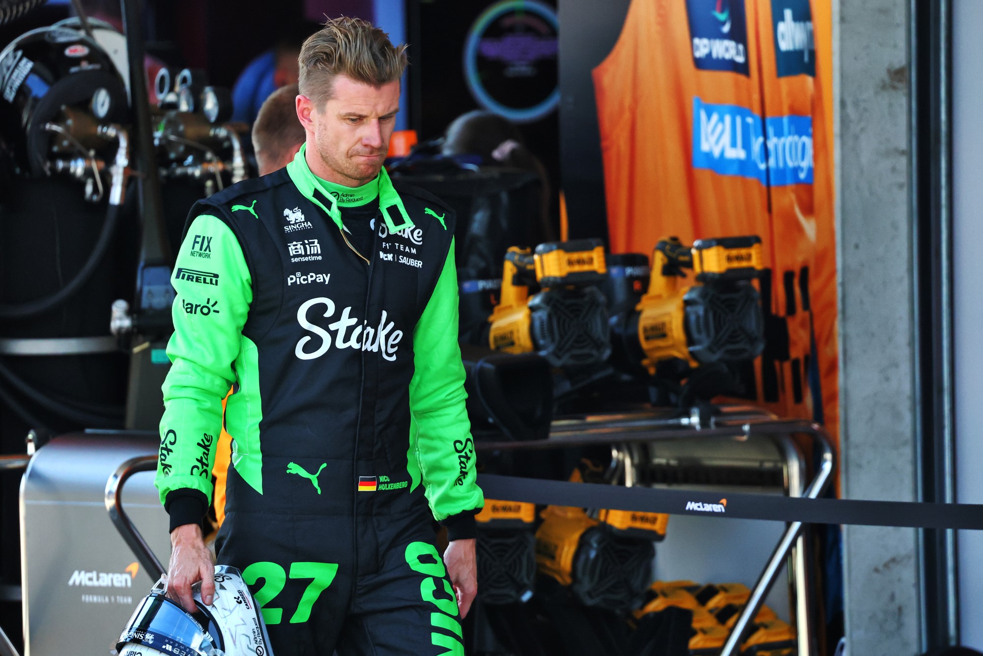 Nico Hulkenberg (GER) Sauber.