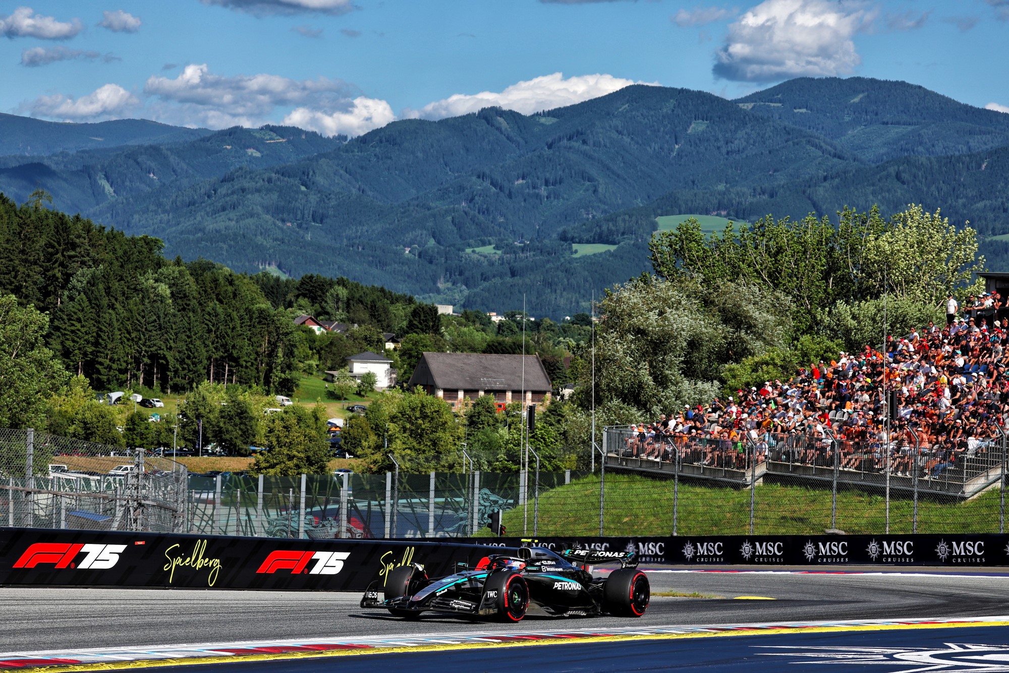 Andrea Kimi Antonelli (ITA) Mercedes AMG F1 W16.