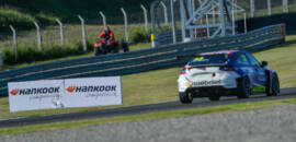 Desafio técnico e mudança de rota: TCR South America encara etapa estratégica em Mercedes