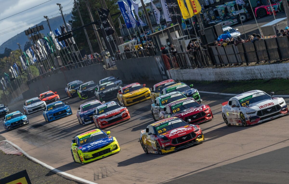 Equipes mostram força coletiva e mantém campeonato da NASCAR Brasil em aberto
