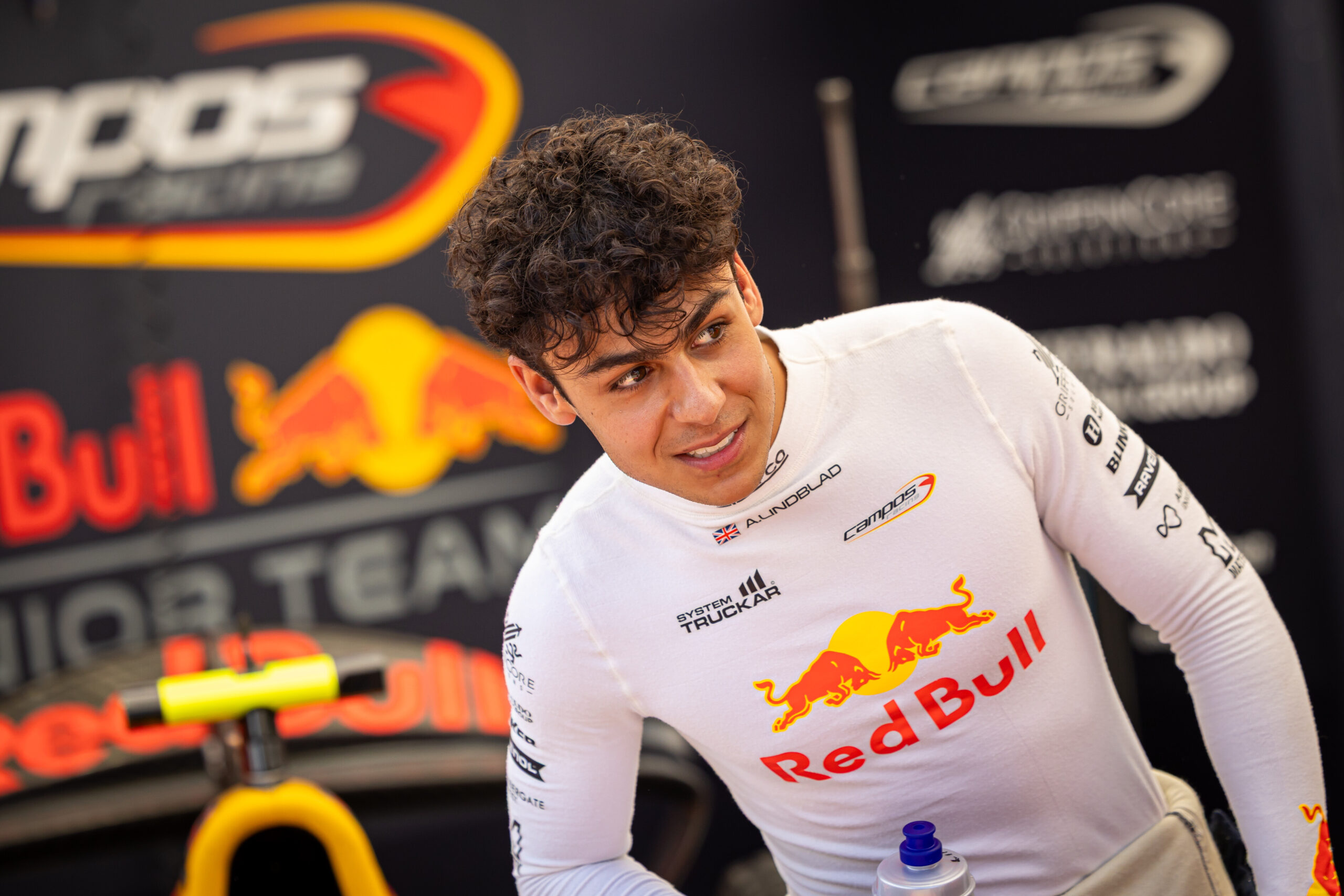 Schumacher vê Dunne e Lindblad prontos para a F1 Schumacher vê Dunne e Lindblad prontos para a F1