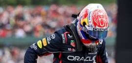 F1: Brundle revela conversa que indica continuidade de Verstappen na Red Bull