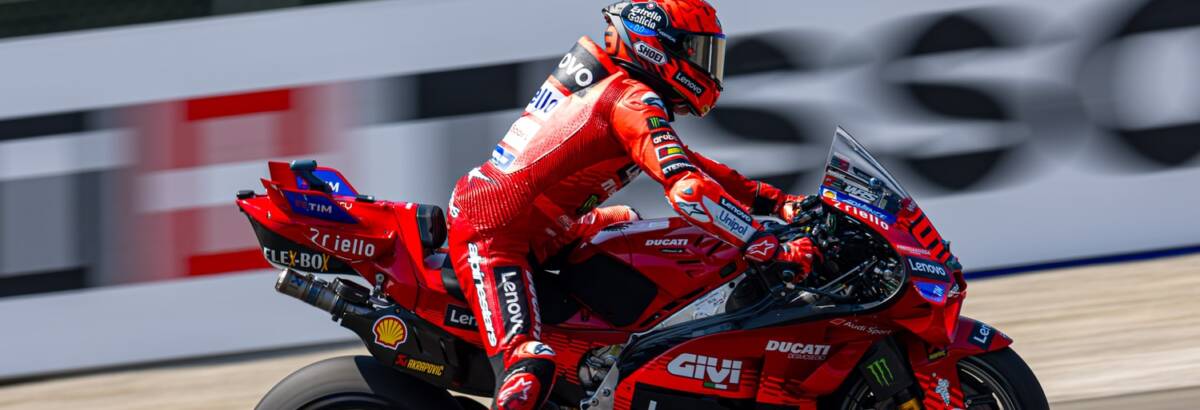 MotoGP: Márquez supera Bezzecchi, impede aproximação de Aldeguer e vence GP da Áustria