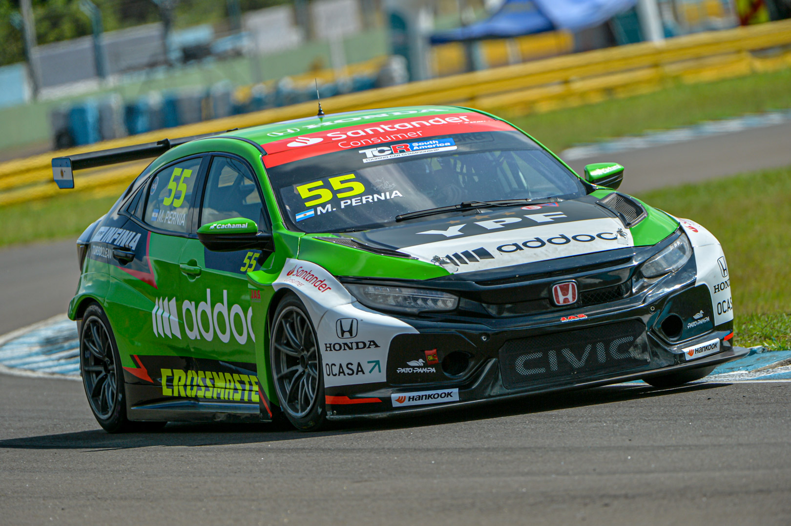 Dos campos para o TCR: Mariano Pernía entre o futebol e o automobilismo Dos campos para o TCR: Mariano Pernía entre o futebol e o automobilismo