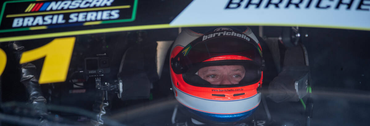NASCAR Brasil: Barrichello é campeão brasileiro em corrida afiada no Velocitta