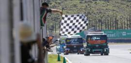 Com vitória e dois pódios em Potenza, Felipe Giaffone assume liderança da Copa Truck com a Volkswagen