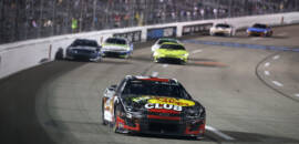 NASCAR: Austin Dillon abre vantagem no segmento final e vence em Richmond