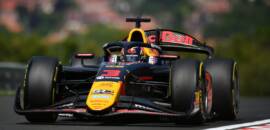 F2: Martí segura ataques de Lindblad e Dunne e vence Sprint da Hungria